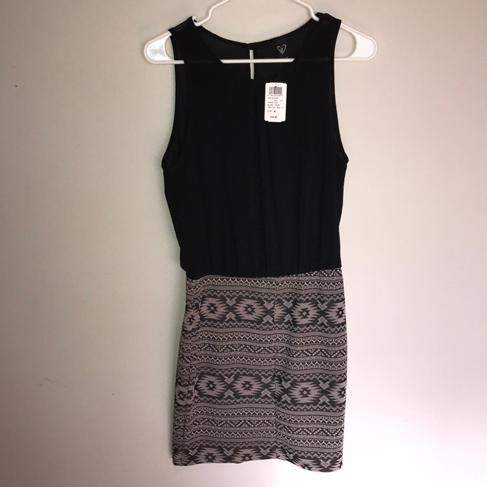 Black bodycon dress